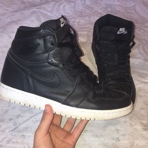 Nike | Air Jordan 1 Retro High OG Size 9 555088006